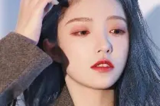 卖爆清北3年的鹅腿阿姨栽在“上班精英”手上了质疑卖假鹅腿的网友被怒怼：不吃G出去！