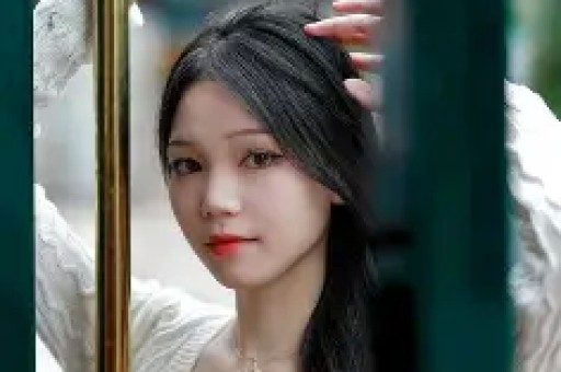 明星卖羽绒服被打假！本人致歉：会先为粉丝全额退款
